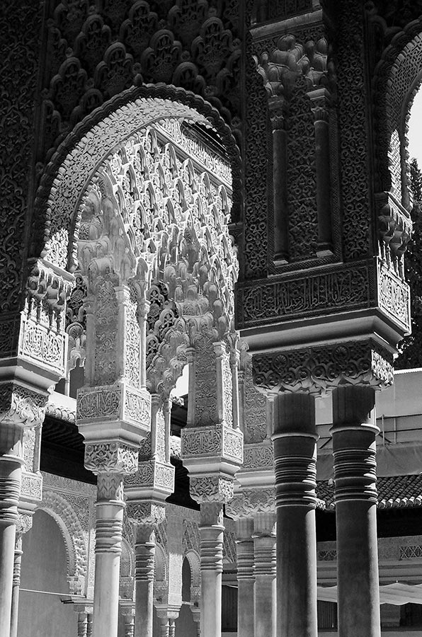 Alhambra Columns 2, 35mm, 2008